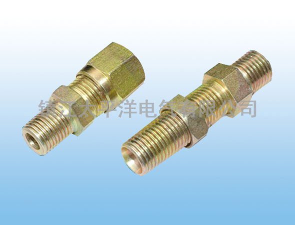 直通過(guo)渡管接頭