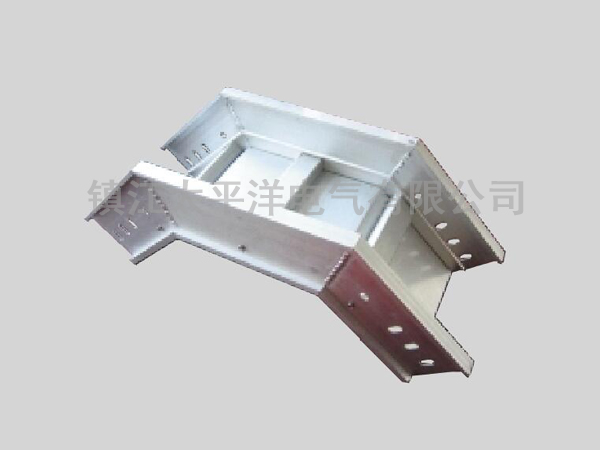 鋁(lü)合金槽式彎(wān)通