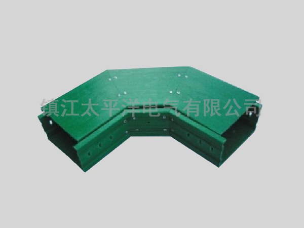 玻璃(lí)鋼水平彎(wān)通