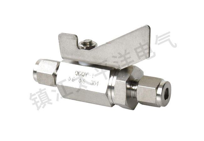 不鏽鋼卡套球(qiu)閥